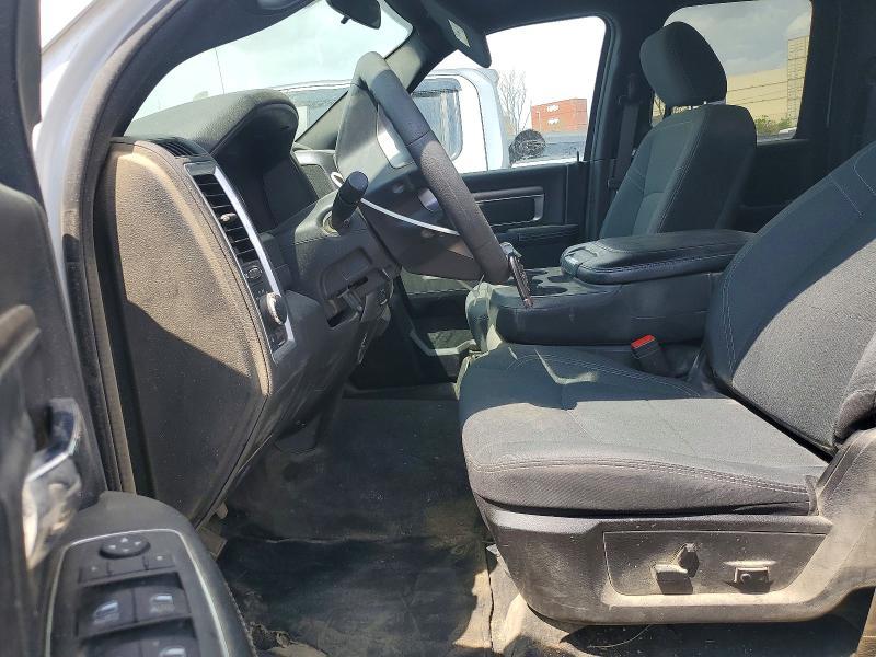 2022 Dodge RAM 1500 Classic SLT