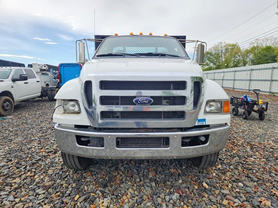 2015 Ford F750 Super Duty