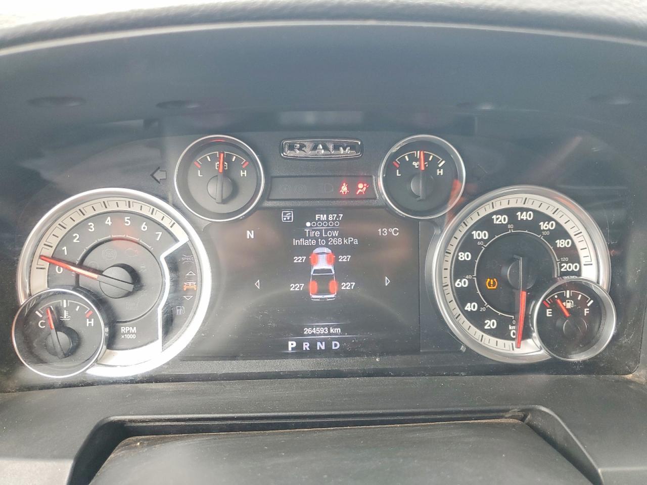 2016 Dodge RAM 1500 Sport