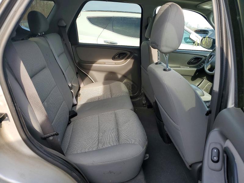 2005 Ford Escape xlt