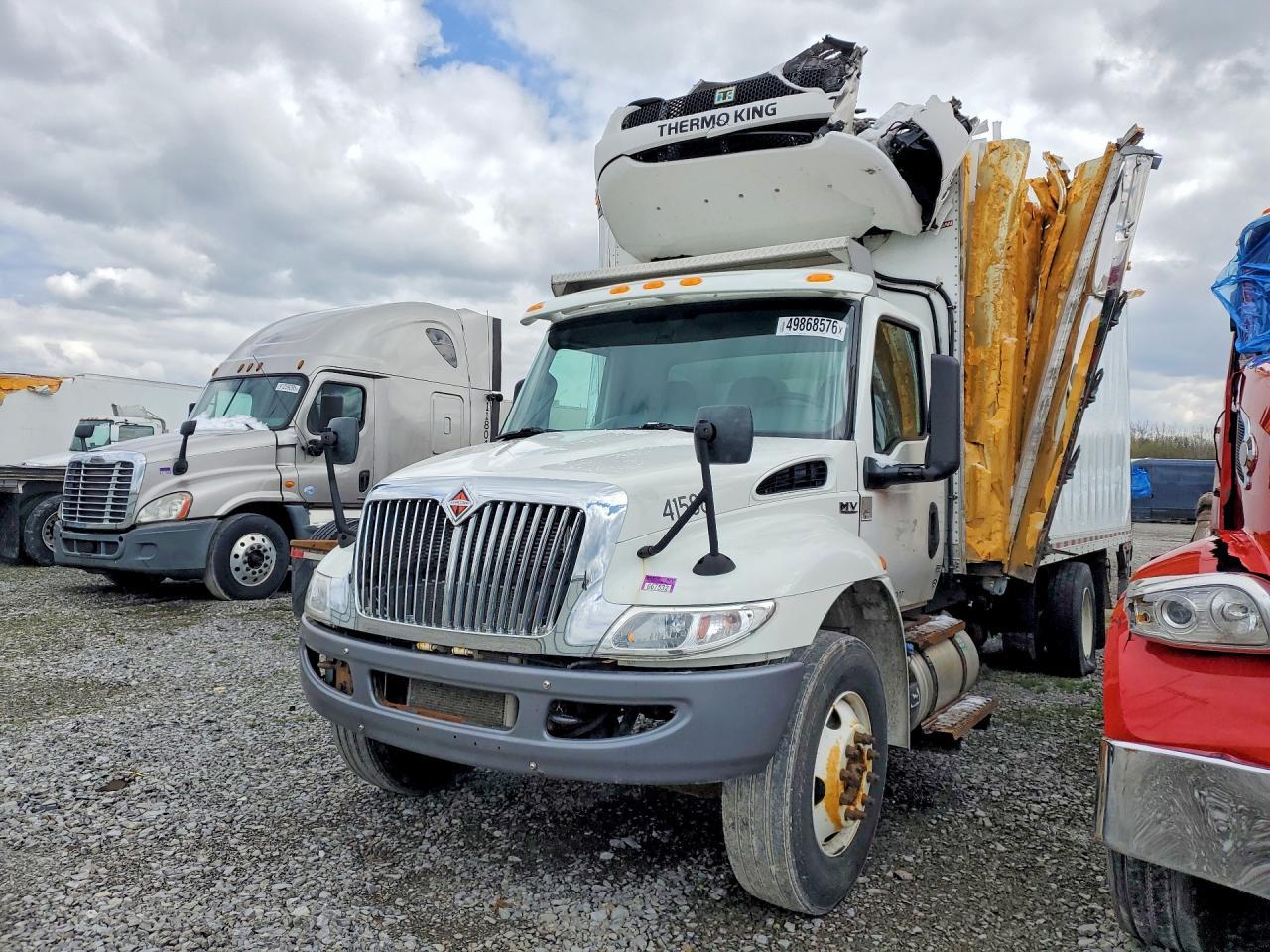 2021 International MV607 Refrigerated BOX Truck