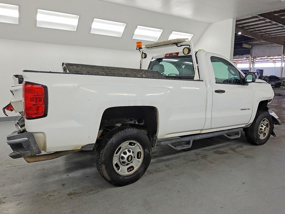 2015 Chevrolet Silverado C2500 Heavy Duty