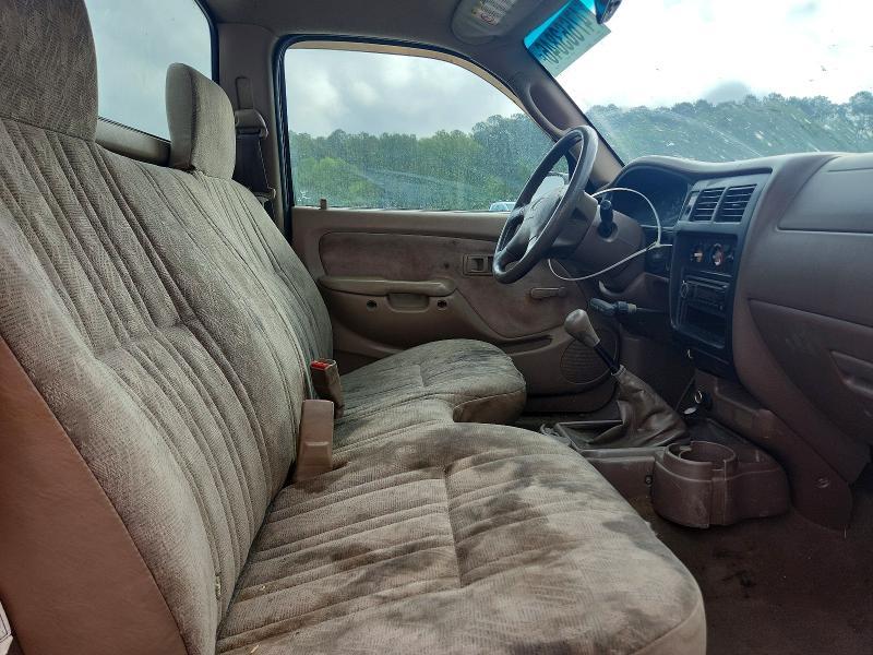 2004 Toyota Tacoma Base