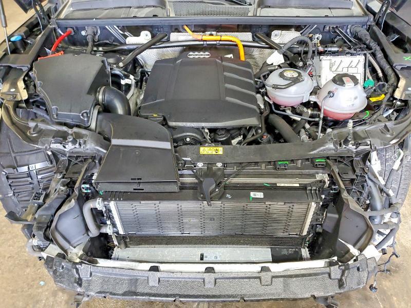 2024 Audi Q5 e Premium 55