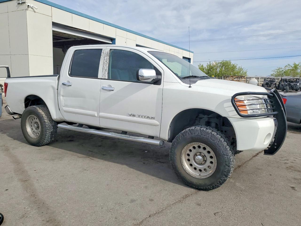 2007 Niss Titan