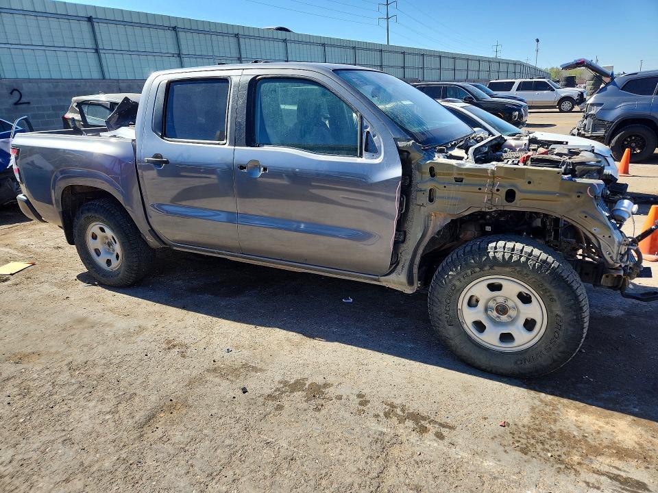 2024 Nissan Frontier S