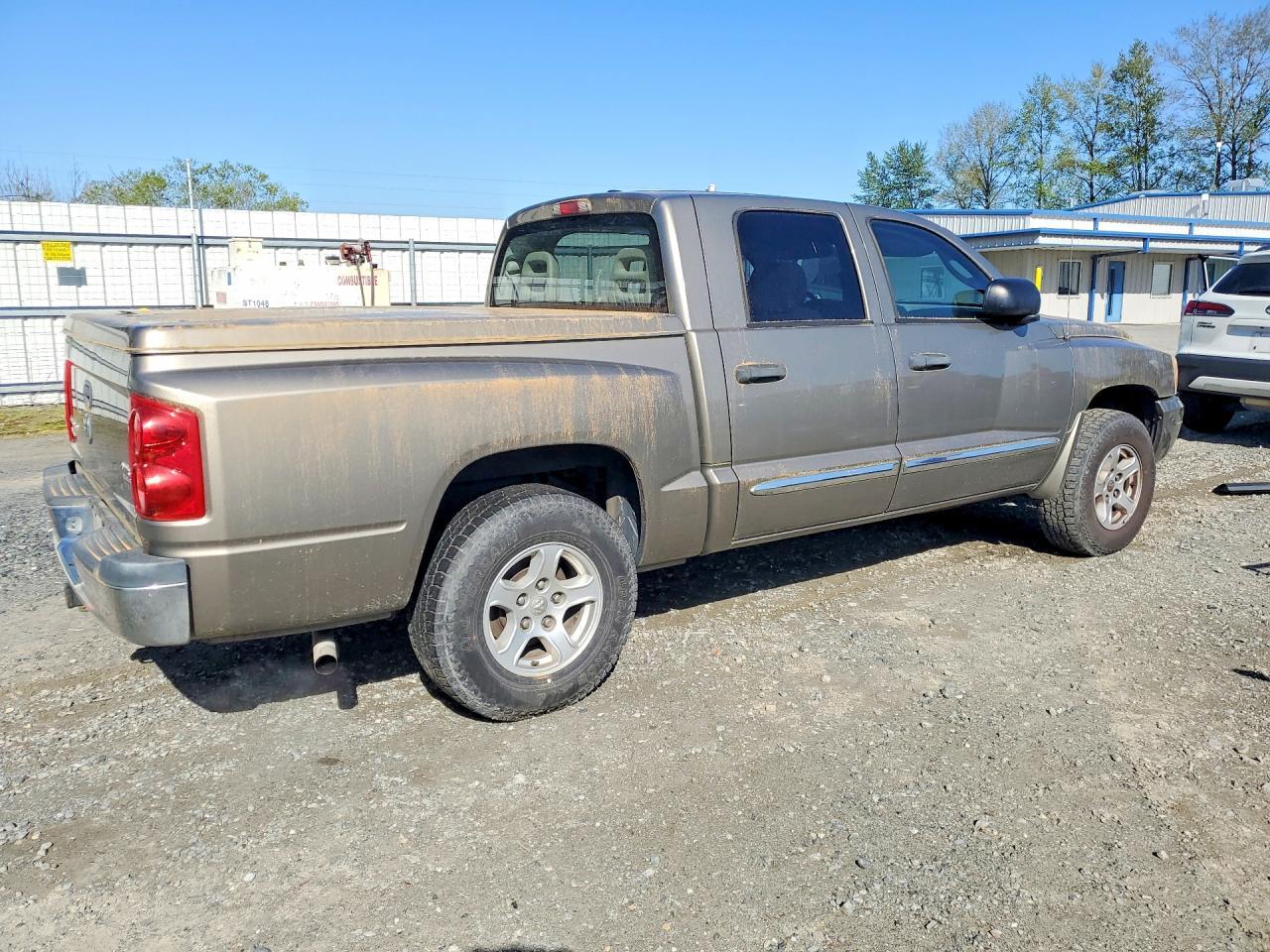 2006 Dodge Dakota Quad SLT