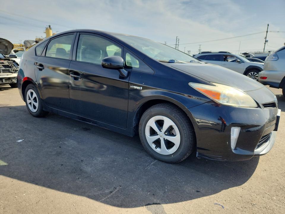 2014 Toyota Prius two