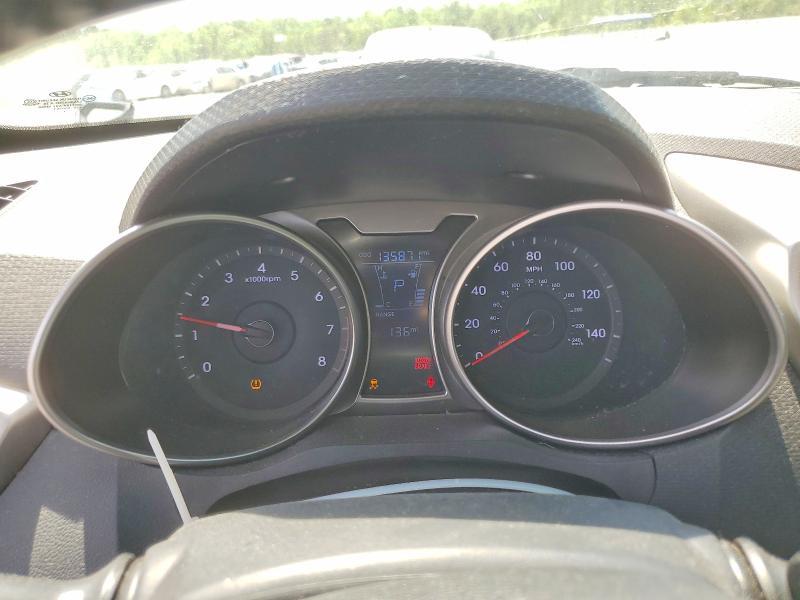 2012 Hyundai Veloster Base