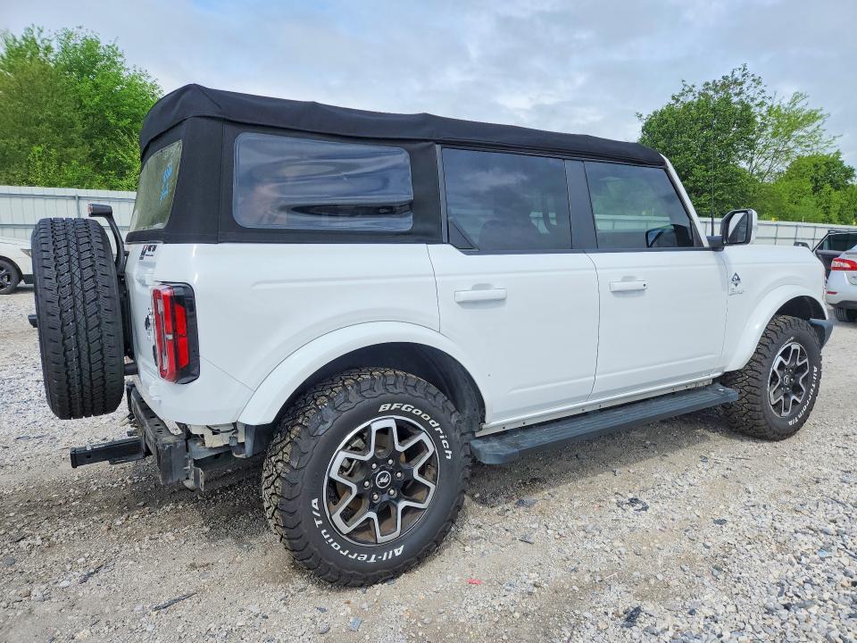 2022 Ford Bronco Base