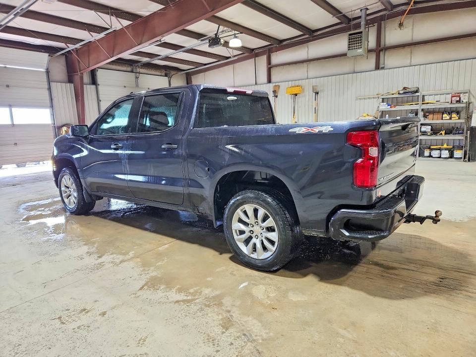 2022 Chevrolet Silverado K1500 Custom