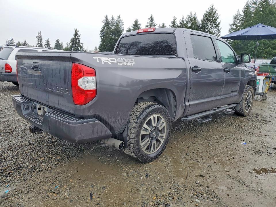 2018 Toyota Tundra SR5