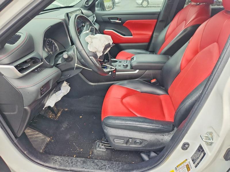 2022 Toyota Highlander xse