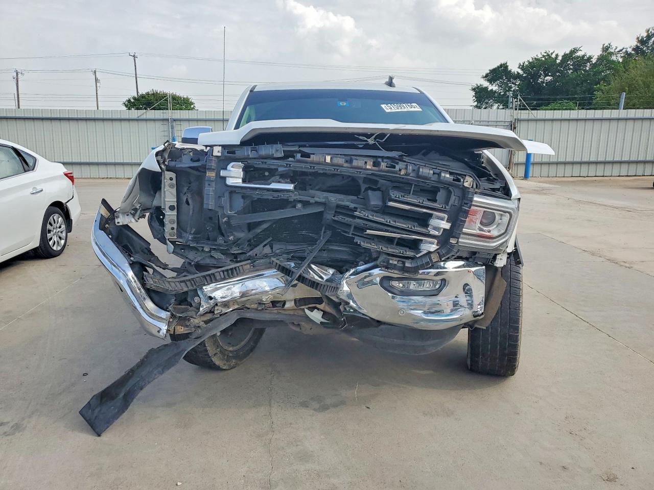 2018 GMC Sierra K1500 SLT