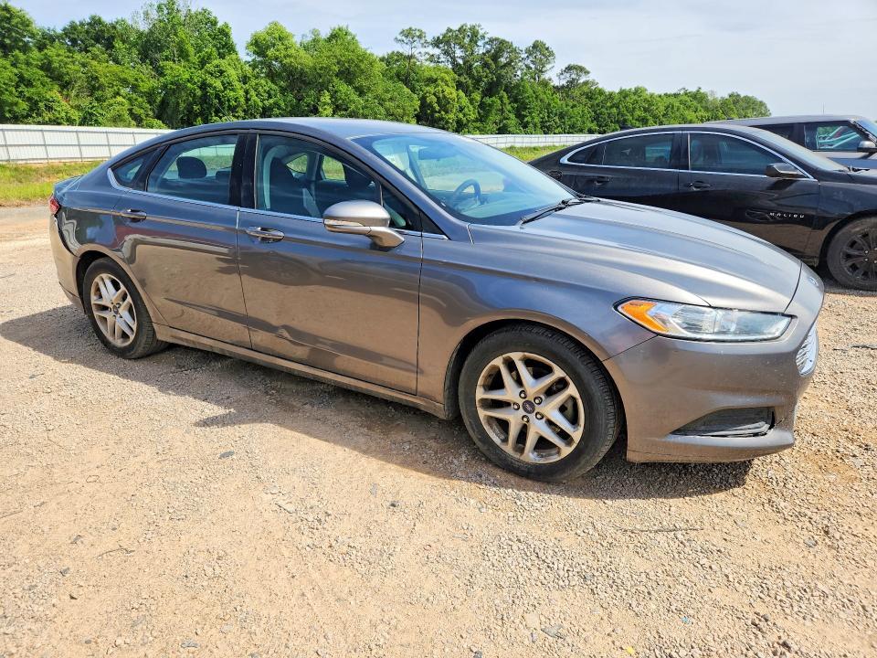 2014 Ford Fusion se