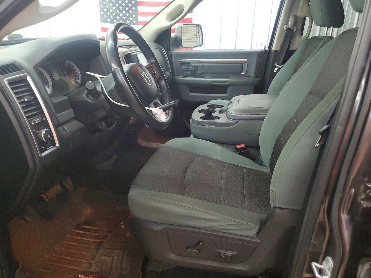 2014 Dodge RAM 1500 SLT