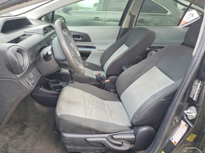 2013 Toyota Prius c two