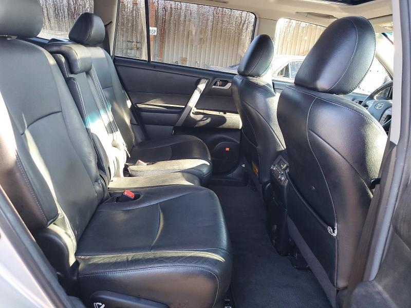 2010 Toyota Highlander Sport