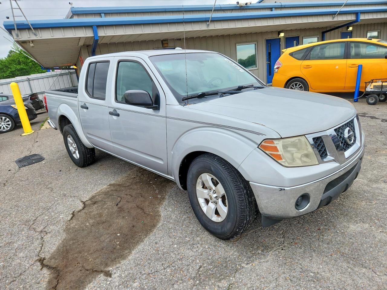 2011 Nissan Frontier S