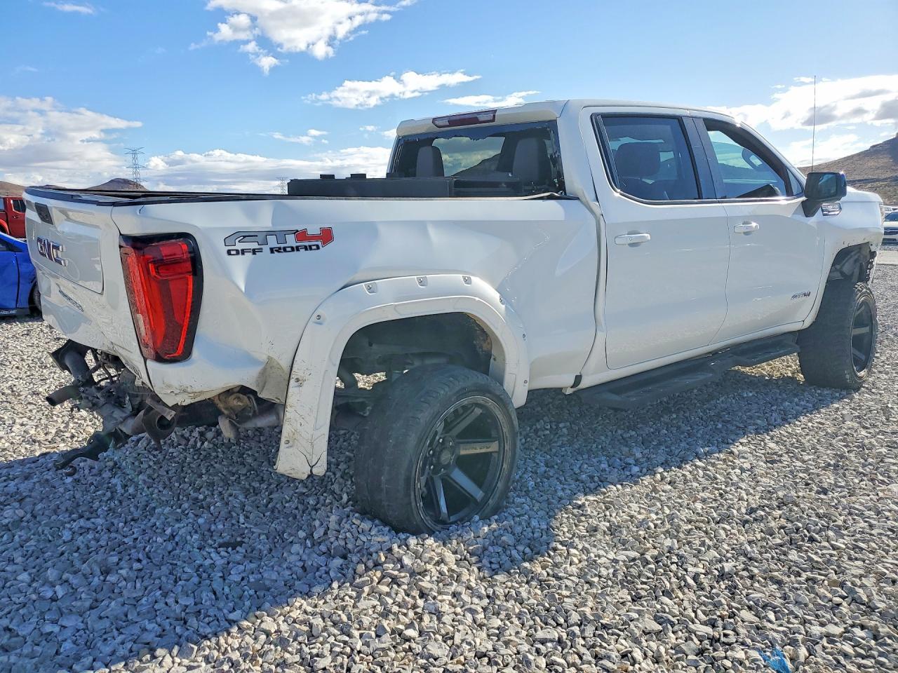 2021 GMC Sierra K1500 AT4