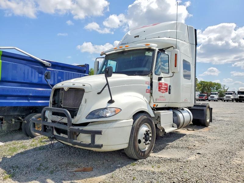 2016 International Prostar