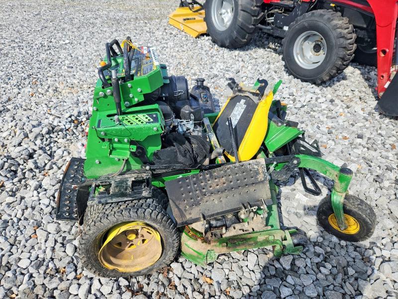 2025 John Deere 850m 54 dk Lawn Mover