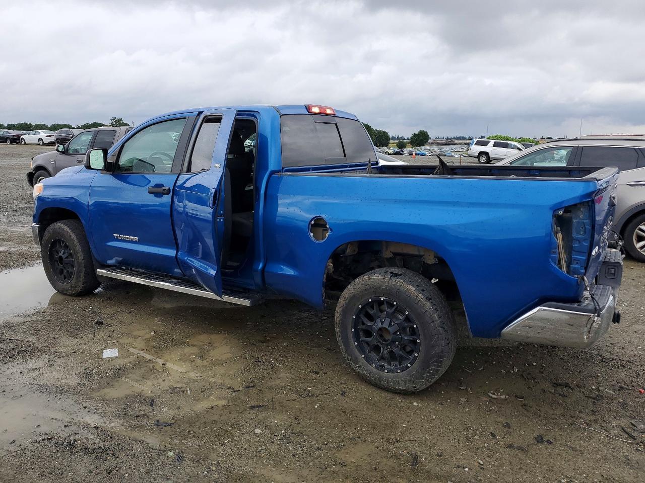 2016 Toyota Tundra SR5