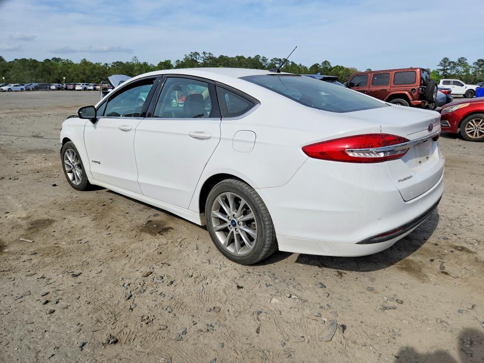 2017 Ford Fusion se Hybrid