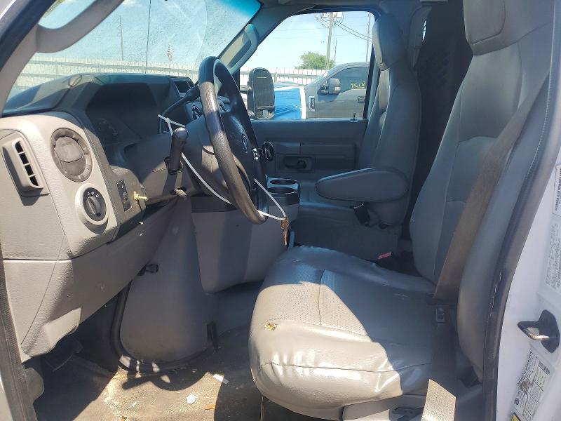 2013 Ford Econoline E150 van