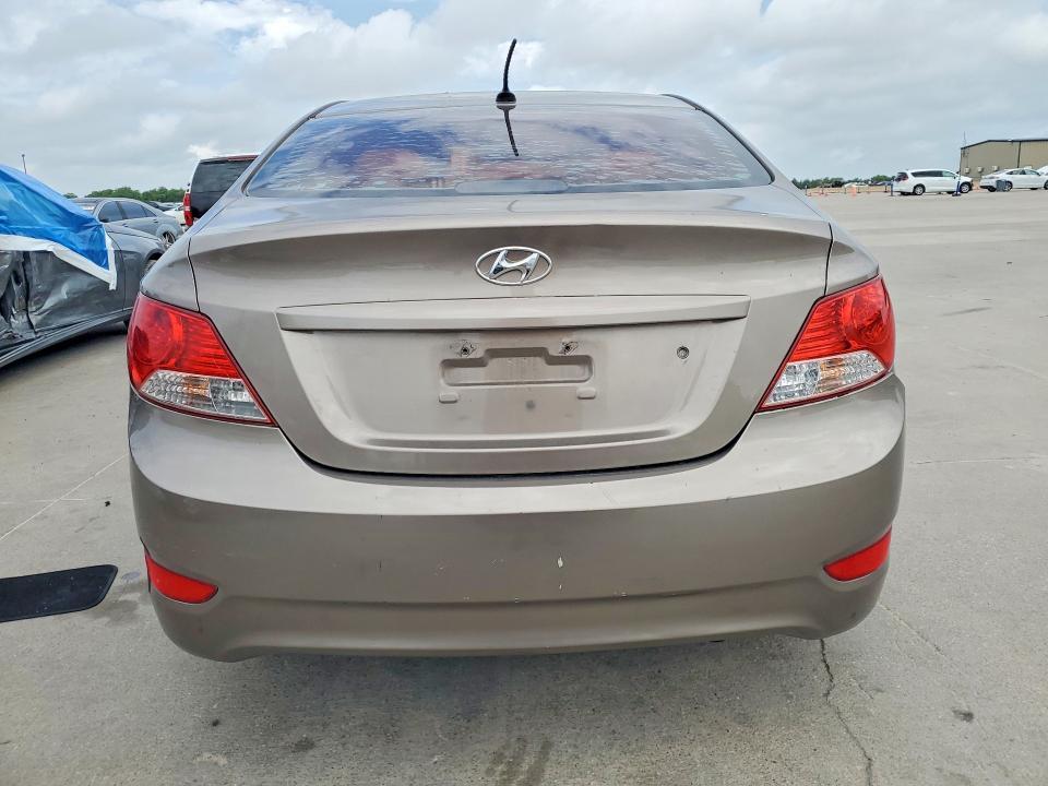 2014 Hyundai Accent gls