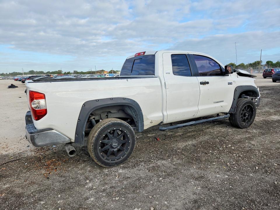 2014 Toyota Tundra SR5