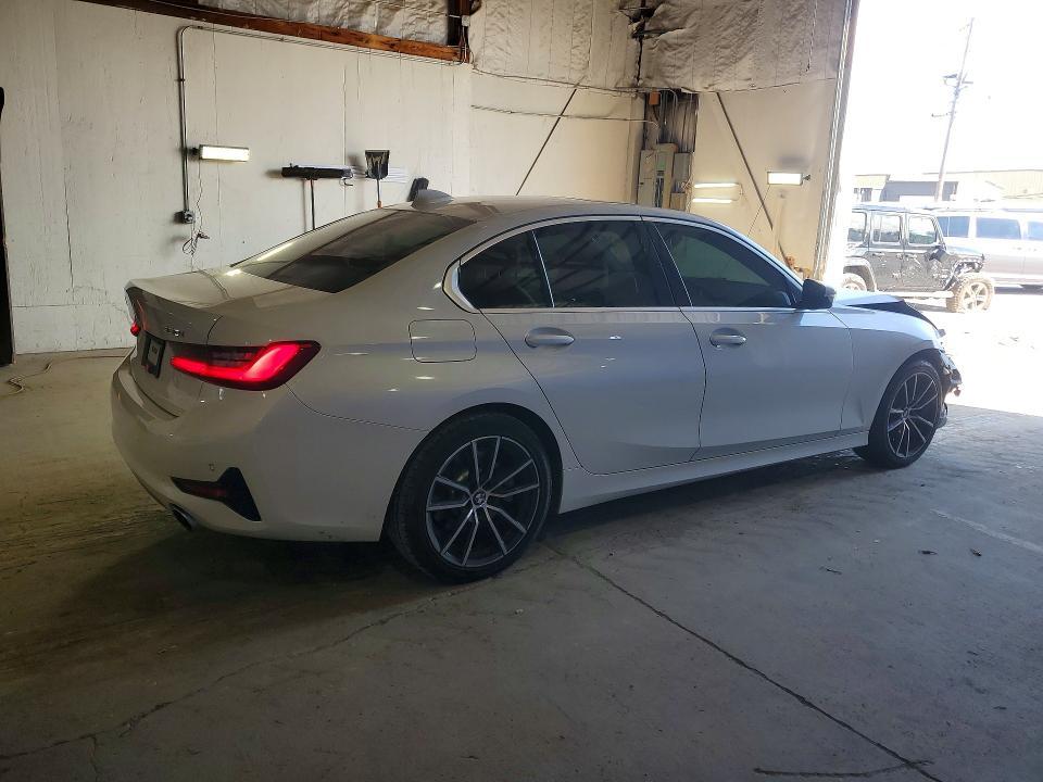 2020 BMW 330i