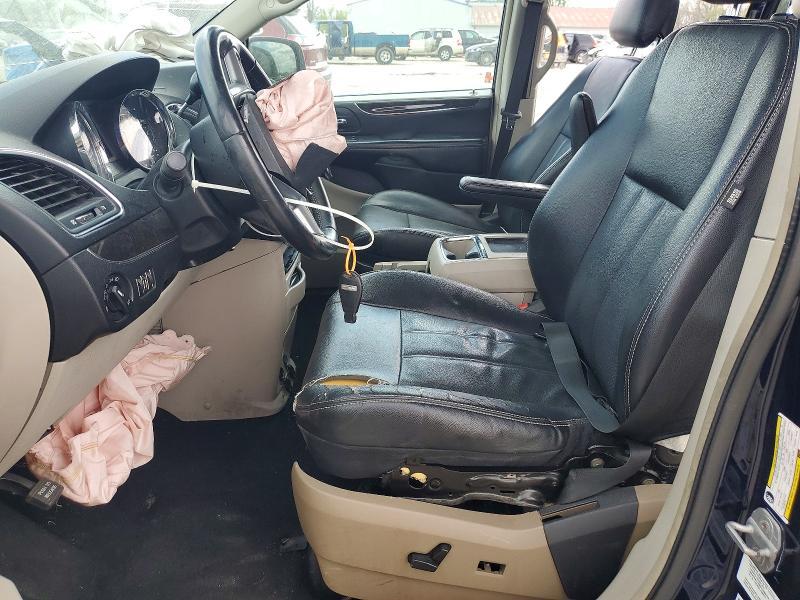 2012 Chrysler Town & Country Touring