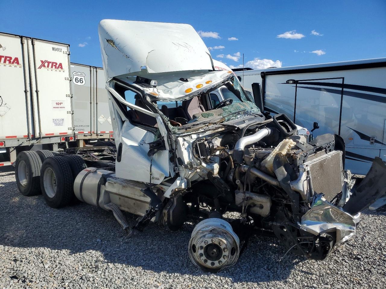 2024 International RH613 Semi Truck