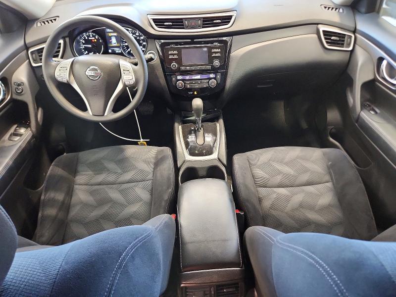 2015 Nissan Rogue sv