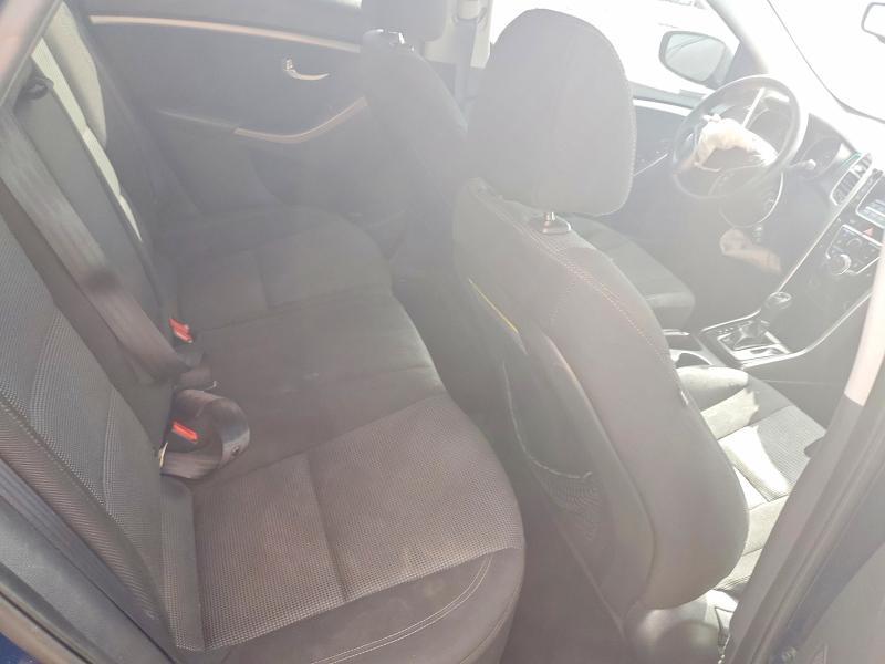 2013 Hyundai Elantra gt Base