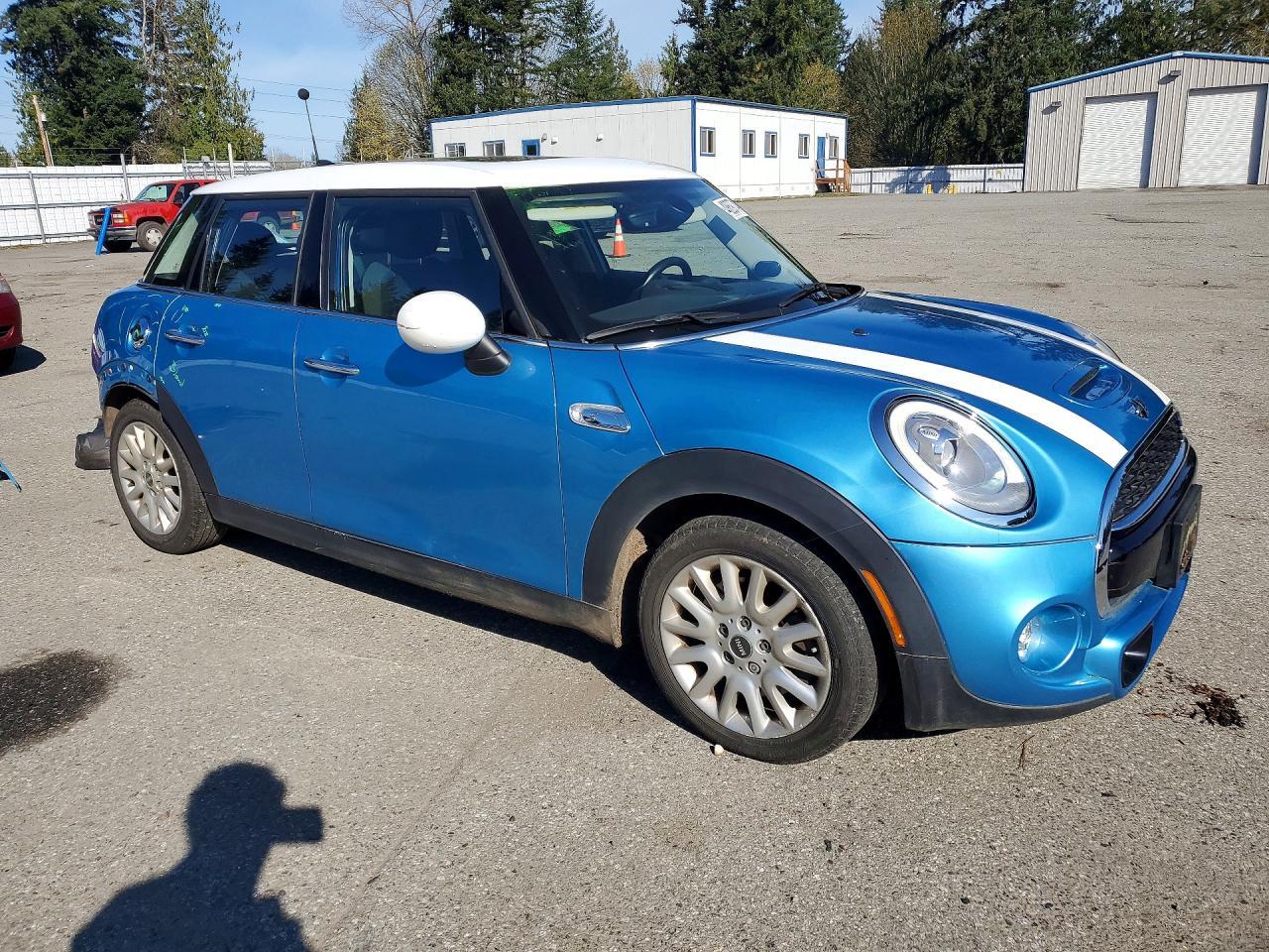 2016 Mini Cooper s