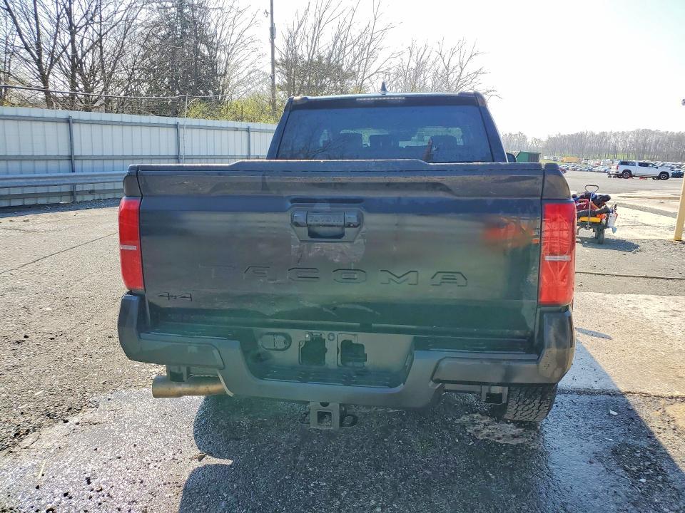 2025 Toyota Tacoma trd Off-road