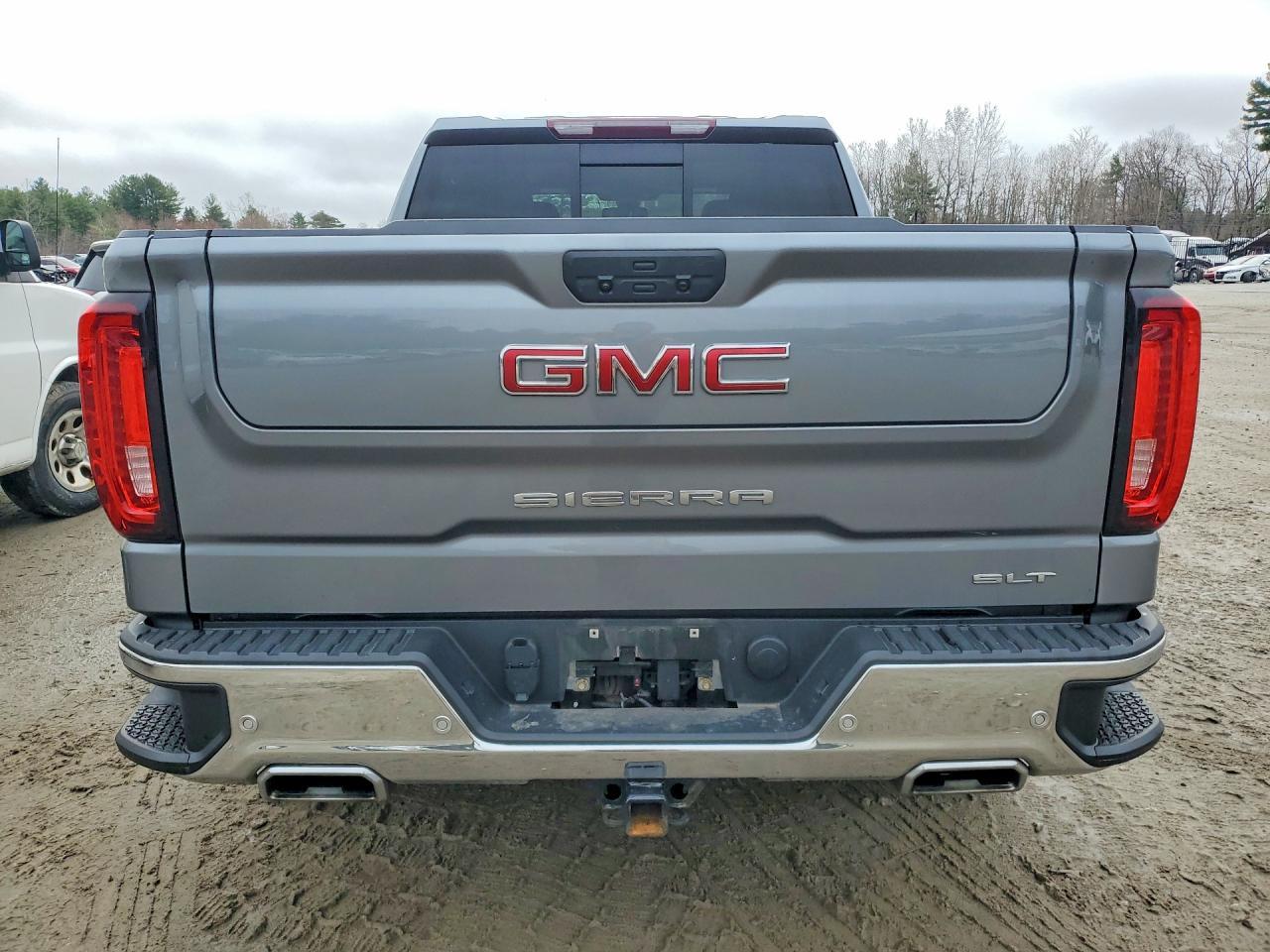 2020 GMC Sierra K1500 SLT