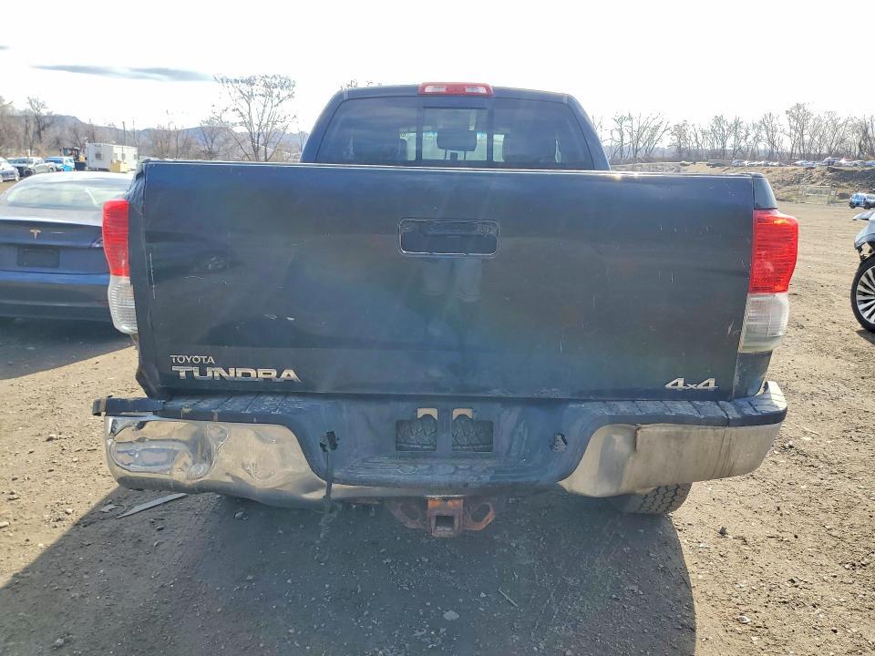 2010 Toyota Tundra Grade
