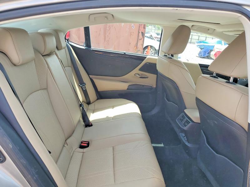 2020 Lexus Es 300h Ultra Luxury