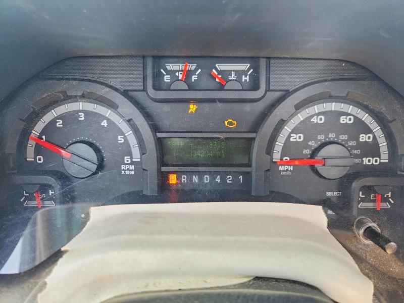 2018 Ford Econoline E450 Super Duty Cutaway Van