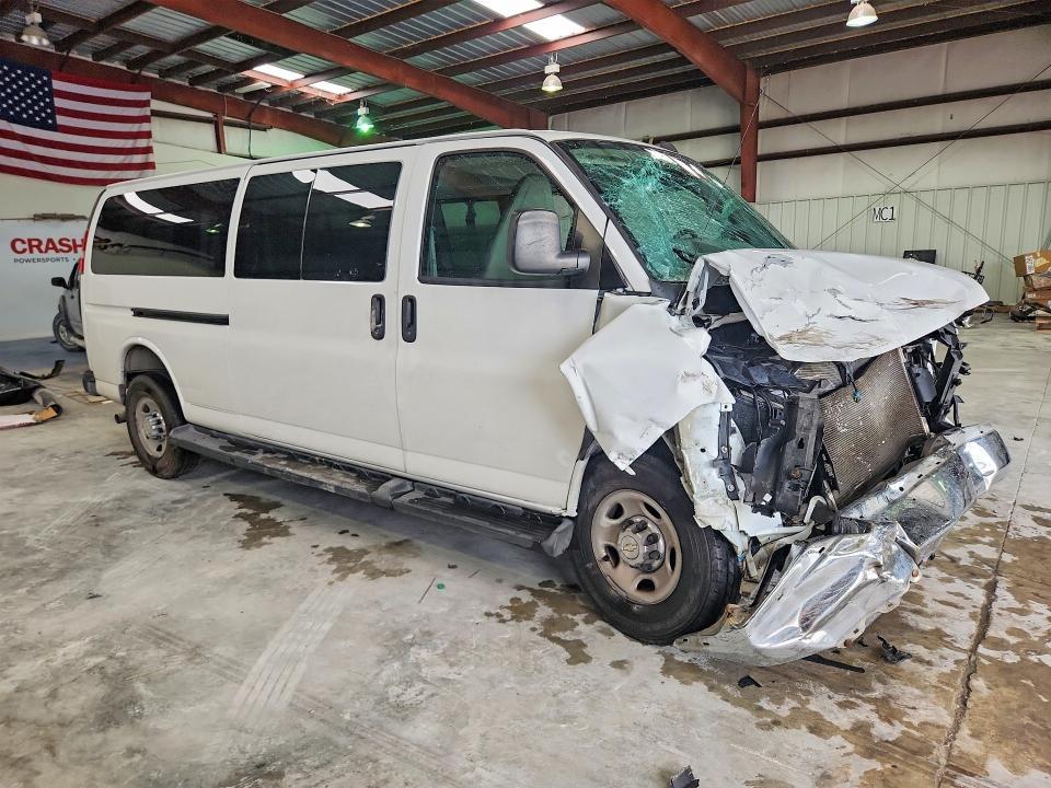 2021 Chevrolet Express G3500 LT