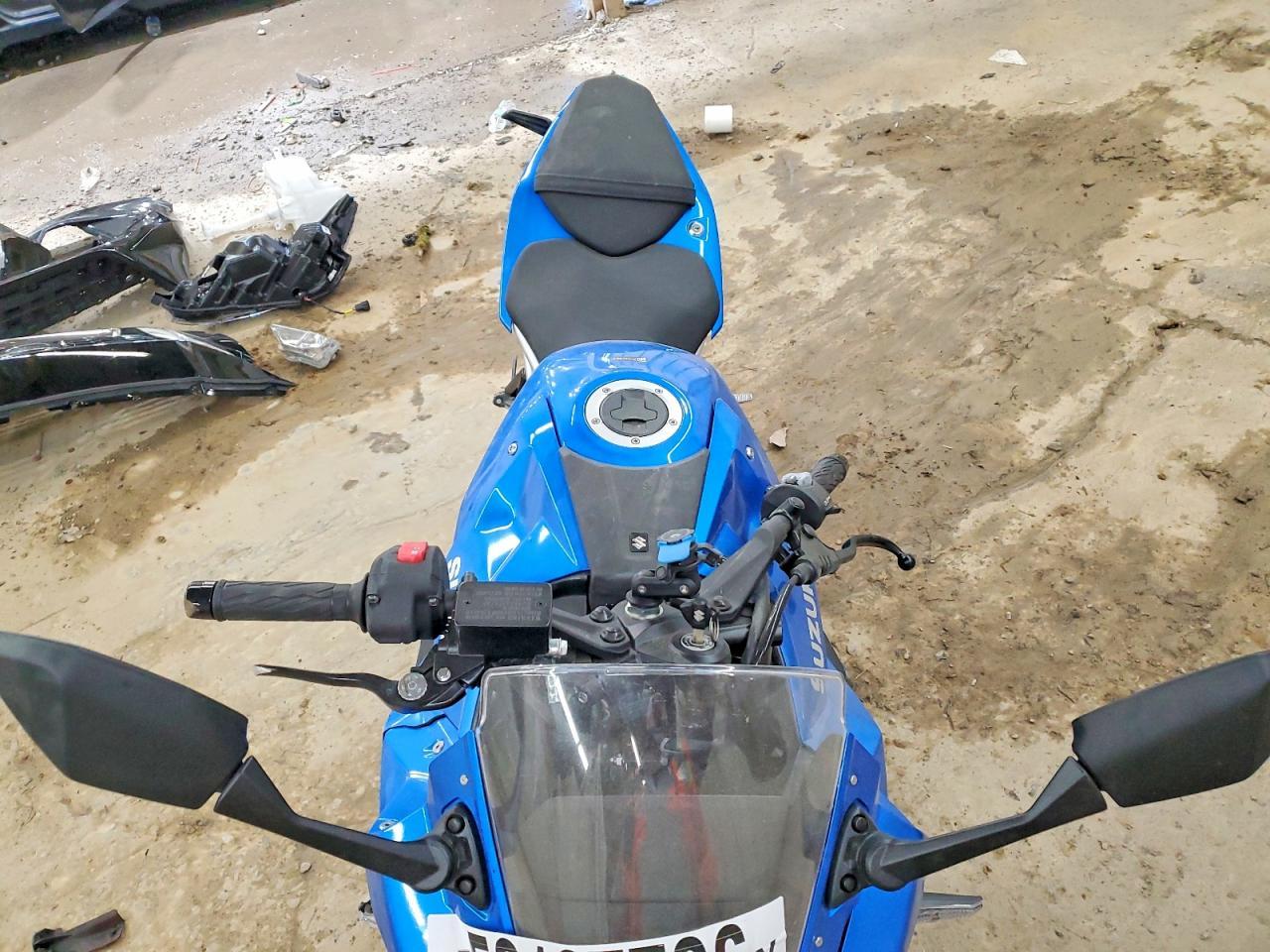 2026 Suzuki GSX800 F