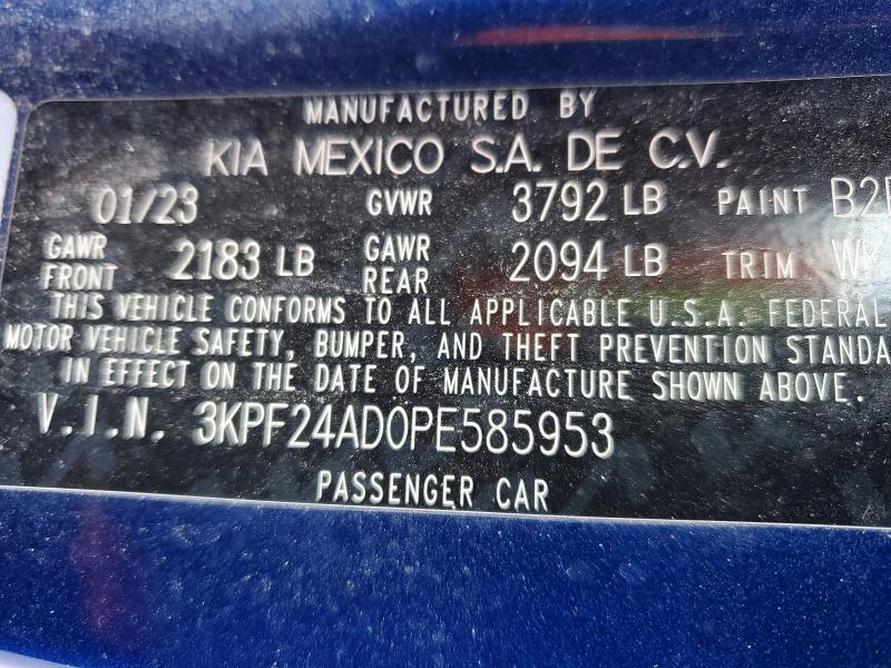 2023 KIA Forte lxs