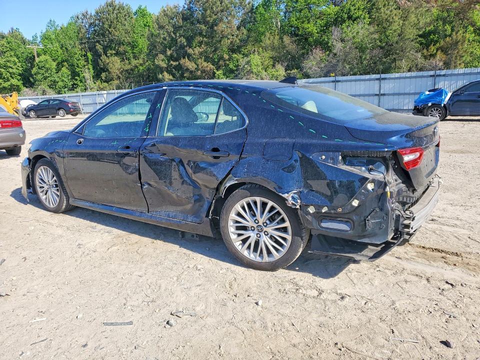 2020 Toyota Camry xle