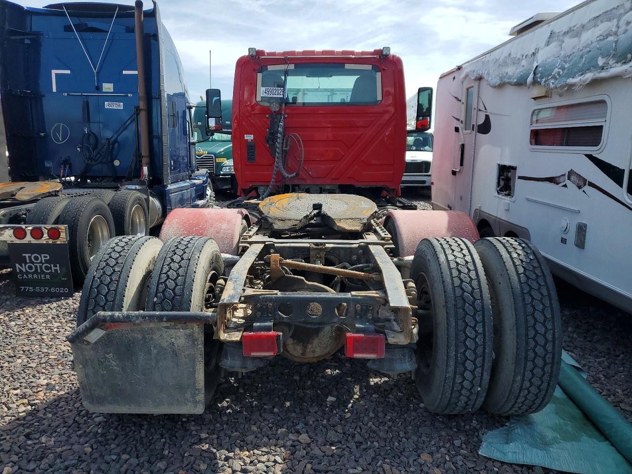 2018 International LT625