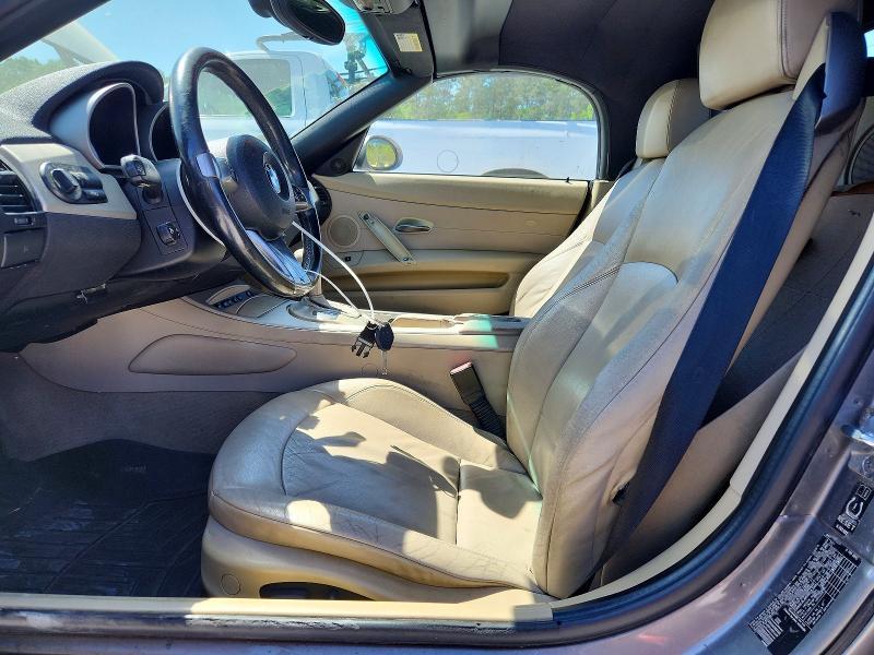 2005 BMW Z4 2.5