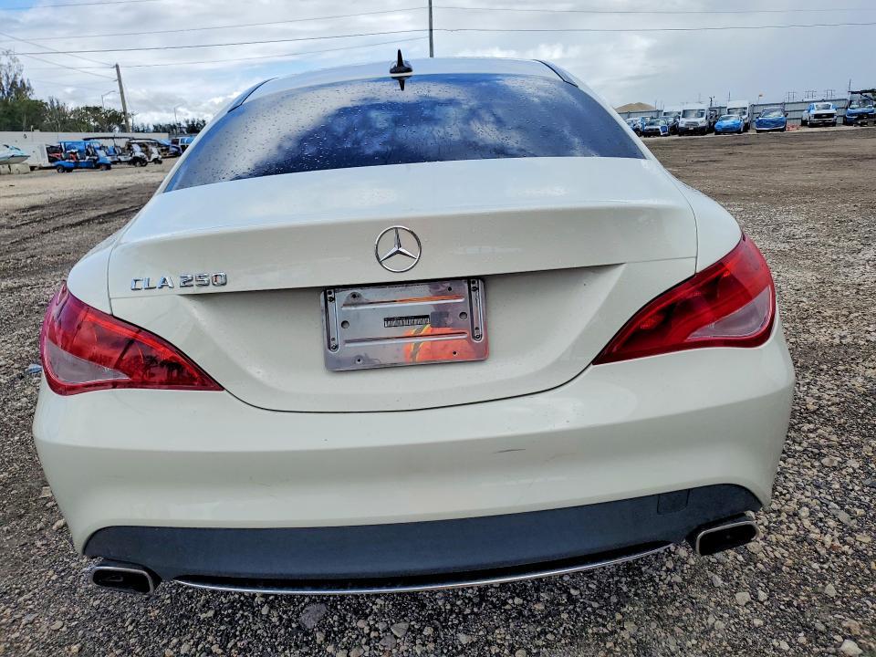 2016 Mercedes-Benz Cla 250