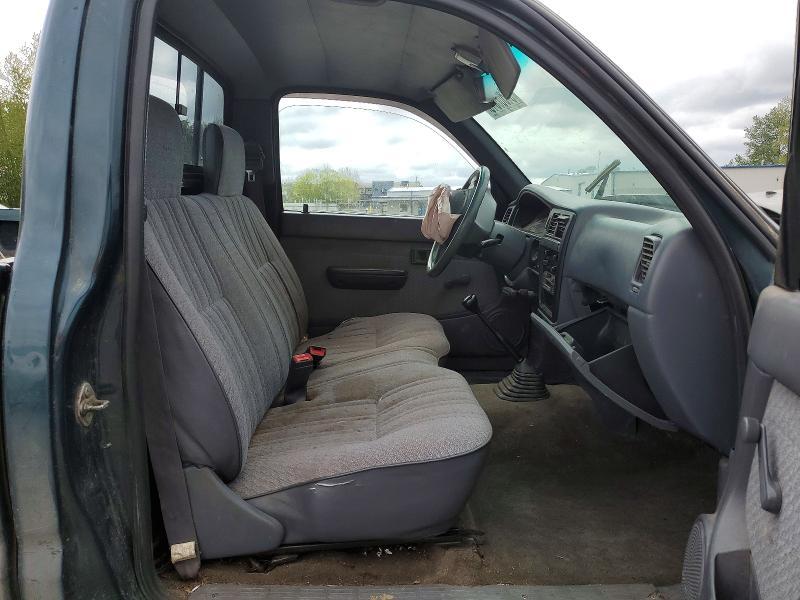 1996 Toyota Tacoma Base